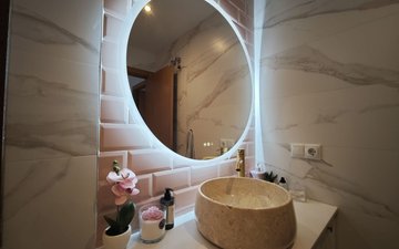 Property slide 18