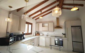 Property slide 21