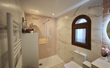 Property slide 24