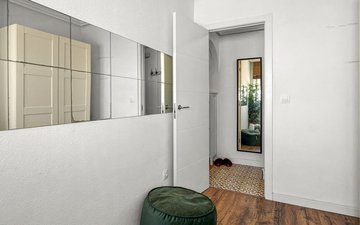 Property slide 18