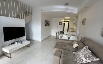 Property slide 4