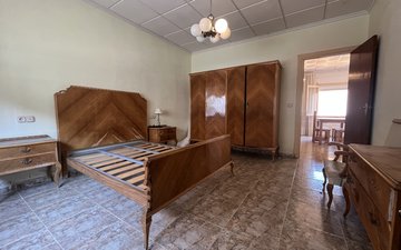Property slide 7