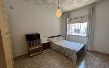 Property slide 10