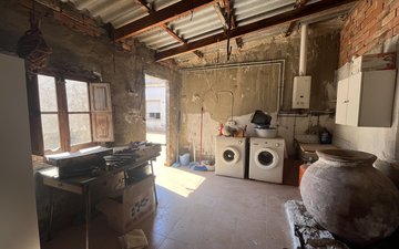 Property slide 18