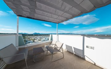 Property slide 21