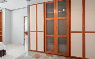 Property slide 40