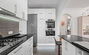 Property slide 9