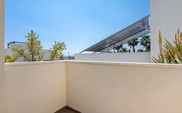 Property slide 20