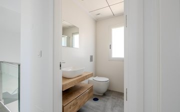 Property slide 25