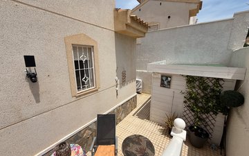 Property slide 40