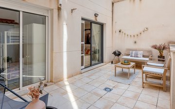 Property slide 21