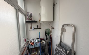 Property slide 16
