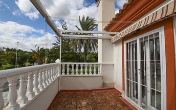 Property slide 16