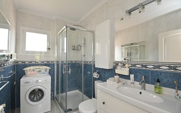 Property slide 19