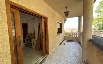 Property slide 8