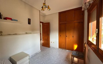 Property slide 16
