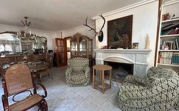 Property slide 23