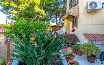 Property slide 44