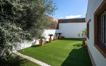 Property slide 28