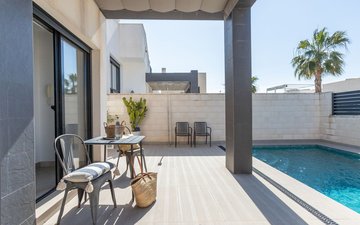 Property slide 16