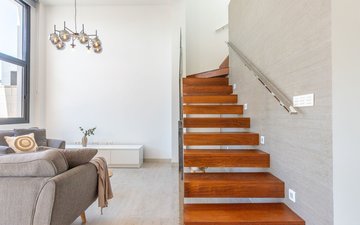 Property slide 32