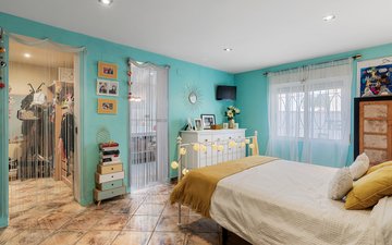 Property slide 17