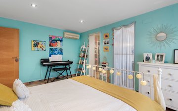 Property slide 19