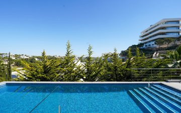 Property slide 10