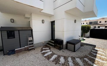 Property slide 21