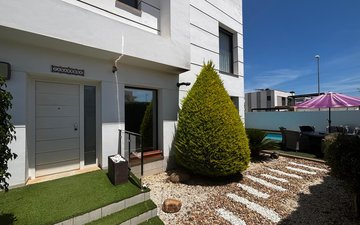 Property slide 23
