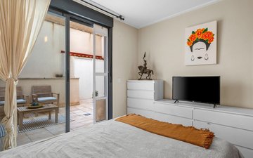 Property slide 15
