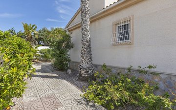 Property slide 42