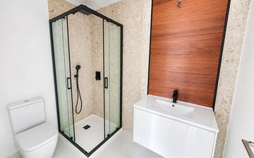 Property slide 17