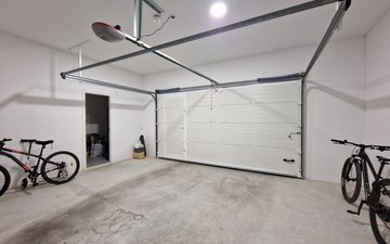 Property slide 22