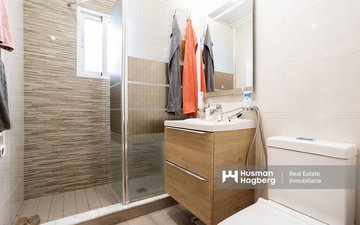 Property slide 27