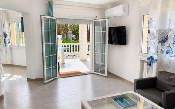 Property slide 10