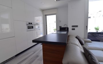 Property slide 10