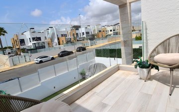Property slide 19