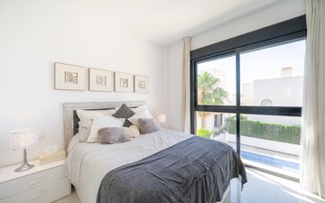 Property slide 20