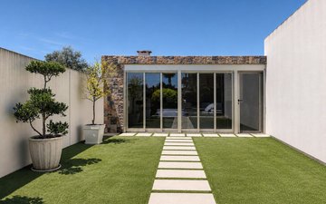 Property slide 19