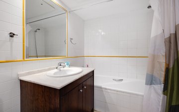 Property slide 21