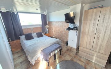 Property slide 21