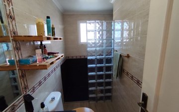 Property slide 14