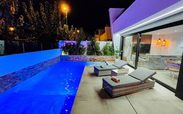 Property slide 46