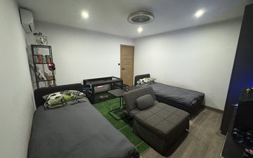 Property slide 20