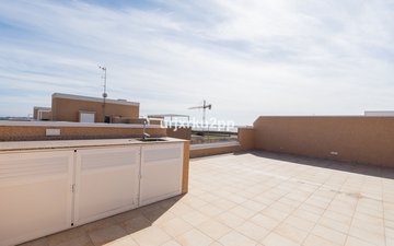 Property slide 32