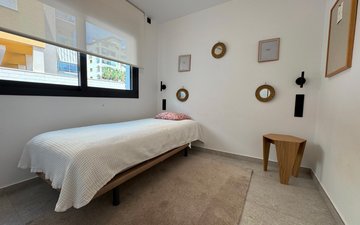 Property slide 10