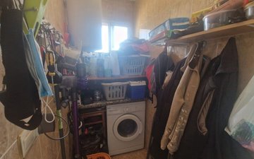 Property slide 16