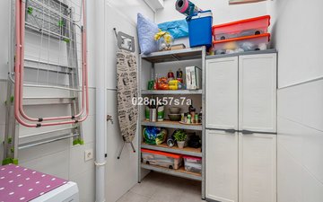 Property slide 32