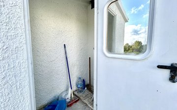 Property slide 25